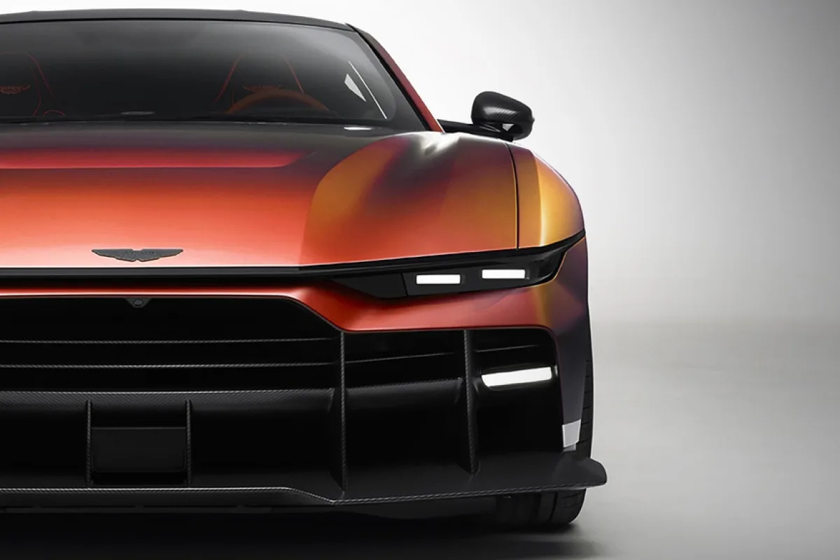 Aston Martin Valen Jadi Mobil Bermesin Depan Terkuat dengan 850 PS, Hanya Ada 150 Unit