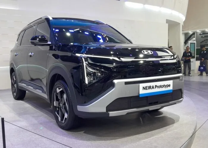 Hyundai Neira Calon Pesaing Berbahaya BYD M6 di Indonesia