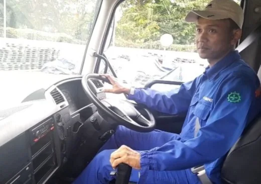 Ini Kata Tester Truk Berpengalaman Soal Fuso Fighter X FM65F Tractor Head 4x2