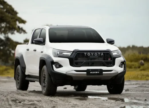 Gegara Sport Bar Rawan Copot, Ribuan Toyota Hilux GR Sport Di-recall di Filipina