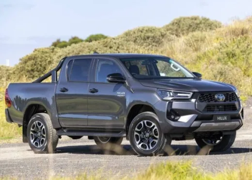 Toyota Patenkan Nama Hilux Travo di Thailand, Diduga Hilux Generasi Kesembilan