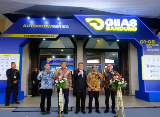 GIIAS Bandung 2025 Resmi Dibuka, Ada Diskon BBNKB 10 Persen dari Pemprov Jabar