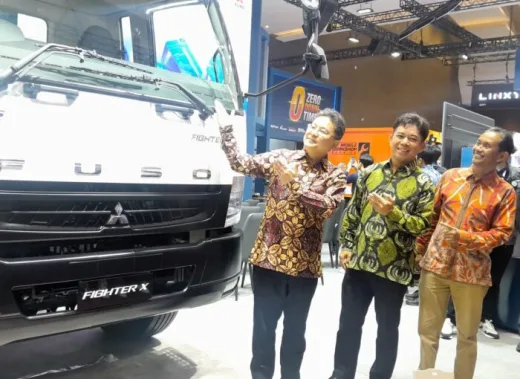 Penjualan Ritel Melejit, Fuso Tetap Rajai Pasar Truk Indonesia di Semester I 2026
