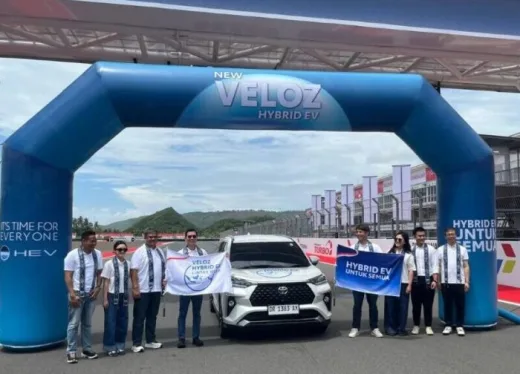 Buktikan Keunggulan dan Ketangguhan, Toyota Gelar Ekspedisi Veloz Hybrid EV Lintas Nusa
