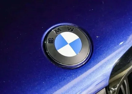 Mulai Februari Tahun Ini BMW Pakai Logo Baru, Ini Ubahannya