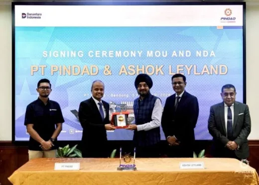 PT Pindad Kolaborasi dengan Ashok Leyland Produksi Bus Listrik di RI