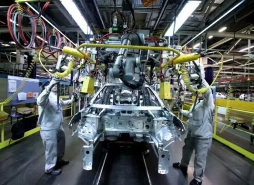 Ekspor Mobil Indonesia di Januari – April Belum Sampai Setengahnya Ekspor Thailand