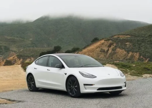 Penjualan Mobil Tesla Produksi Cina di Januari – Mei 2024 Redup, Termasuk di Australia