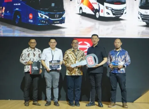 PO Bagong Tambah 61 Bus Hino di GIIAS 2026, Termasuk Hino RM 280 ABS Retarder