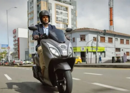 Suzuki Burgman 150 Hadir Tantang Yamaha Nmax dan Honda PCX, Ini Keunggulannya