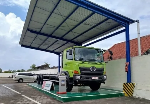 Meski Pasar Tak Baik-baik Saja, Hino Cetak Kenaikan Penjualan Ritel di Semester I 2025