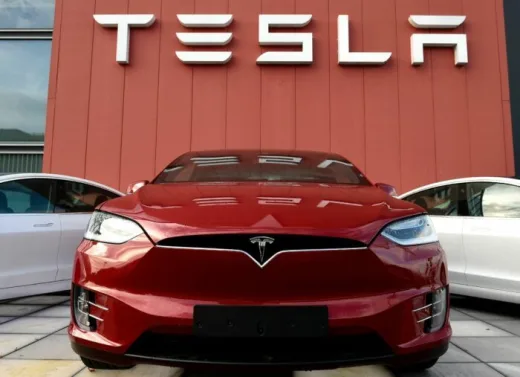 Mobil Tesla Buatan Cina Makin Laris, Delapan Bulan Laku 625 Ribu Unit