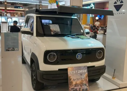 Sun V, Mobil Listrik Unik Berpanel Surya di Atap Ini Dibanderol Rp 159 Juta