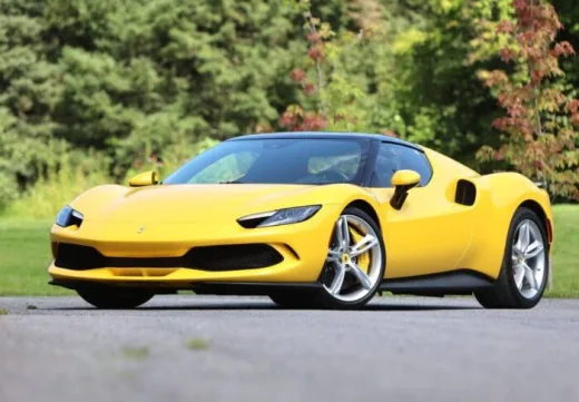 Bertarung Sengit, Begini Penjualan Ferrari vs Lamborghini di Italia Pada Januari - Mei