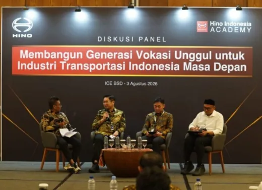Hino Bangun Ekosistem Pendidikan Vokasi Bersama Pemerintah dan Dealer, Dukung Industri Transportasi