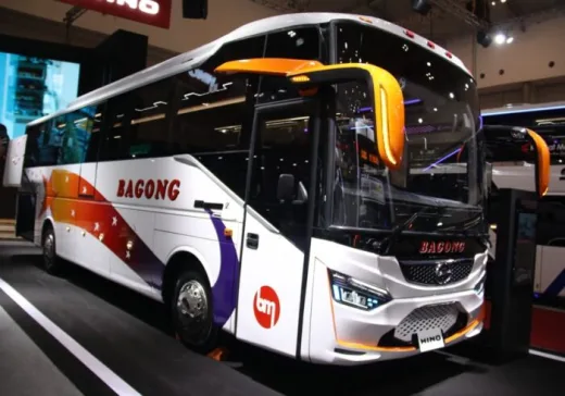 Ini Bus Hino AK 240 Bagasi Space Frame, Solusi Berbagai Kebutuhan Transportasi