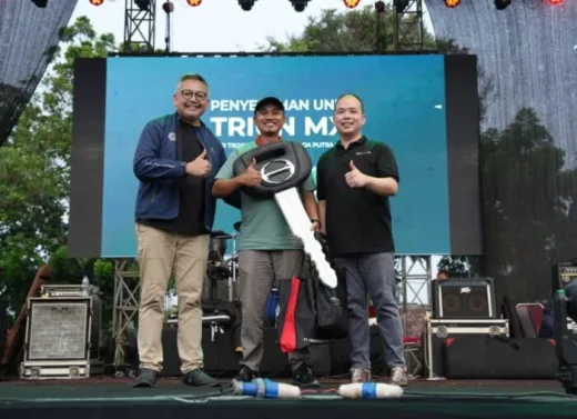 Hino Serahkan Bus Edisi Anniversary PO Sima Perkasya di Jamnas Bismania 2026