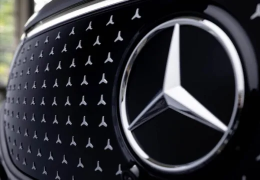 Kuartal I 2024 Penjualan Mobil Mercedes-Benz Menciut 6 Persen, Ini Penyebabnya
