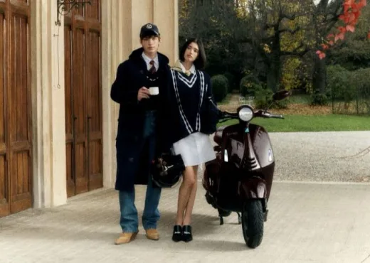 Vespa 946 Horse Nan Elegan Hadir di Indonesia dalam Jumlah Terbatas