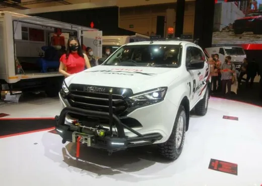 Hadir dengan Sejumlah Pembaruan, Bisakah Isuzu MU-X Bangkit?