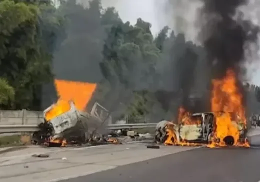 Kecelakaan GranMax di KM 58 Tol Japek: Polisi akan Razia Angkutan Travel Ilegal