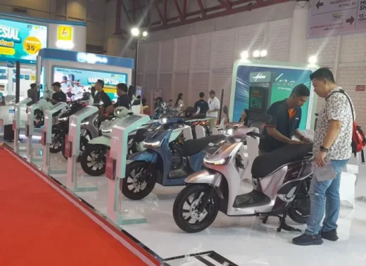 Insentif Tak Ada, Penjualan Motor Listrik hingga Agustus Baru 18.900 Unit, Anjlok Parah
