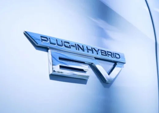 Mobil PHEV Disebut Lebih Banyak Hasilkan Emisi CO2