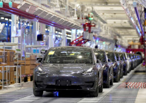 Gegara Seat Belt Bermasalah, Belasan Ribu Tesla Model 3 Di-recall di Cina