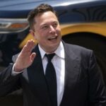 Elon Musk Borong Saham Tesla di Publik, Kepercayaan Investor Bangkit