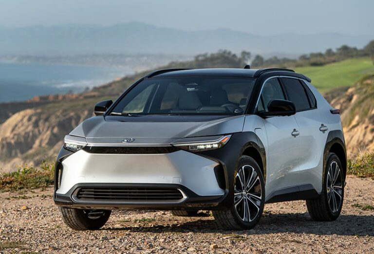 Belasan Ribu Mobil Listrik Toyota bZ4X Di-recall di Amerika, Ini Penyebabnya