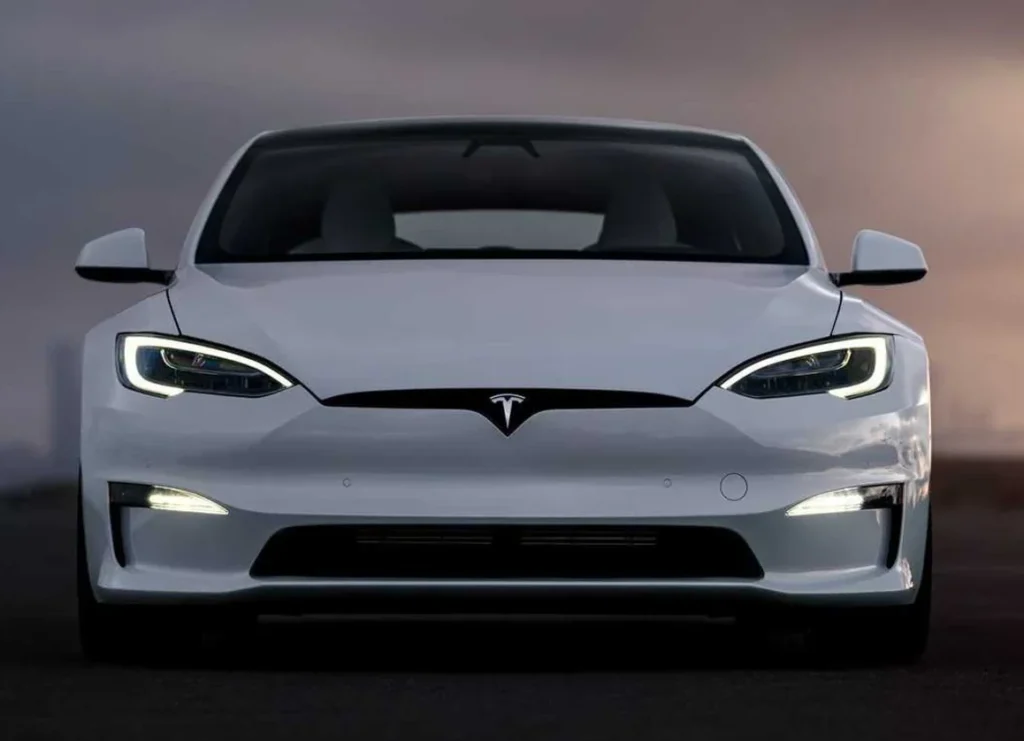 Tesla Model S Plaid Terbaru Gedor Pasar Cina