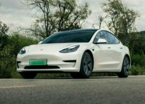 Rajai Pasar Mobil Listrik Jerman, Tesla Bikin Keok VW dan BMW