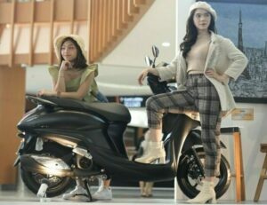Yamaha Classy Exhibition Tangerang Berhadiah Grand Filano Hybrid Connected