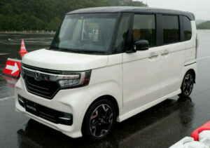 Paling Laku di Jepang, Honda N-Box Lebih Laris Ketimbang Yaris