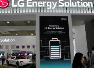 Kata Bahlil Jadi Investasi di RI, Jualan Baterai LG Energy Kini Disalip BYD