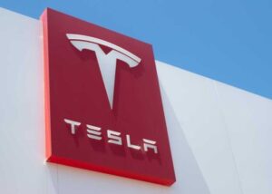 Lima Bulan Pertama 2024 Penjualan Mobil Tesla di Eropa Menyusut