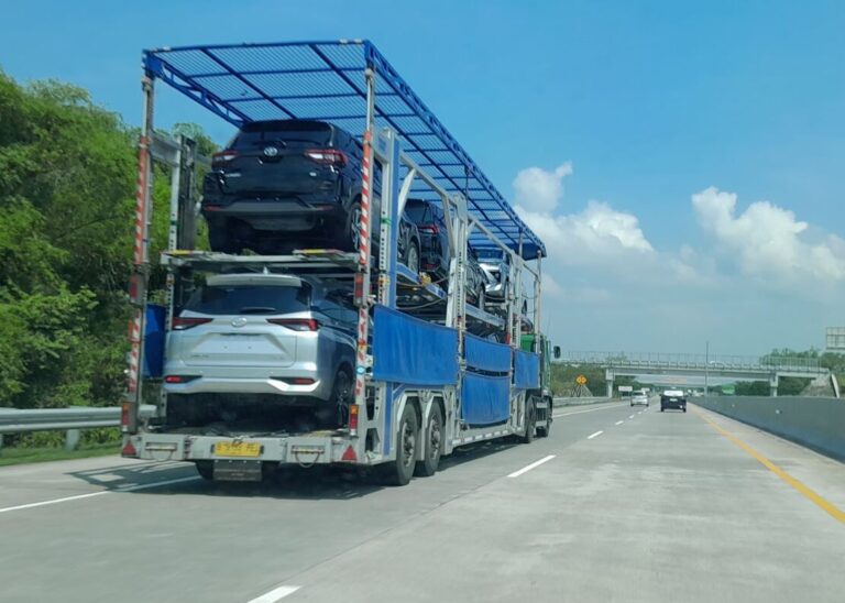 Mulai 19 Desember 2025 – 4 Januari 2026 Operasi Truk Dibatasi, Kecuali Truk Ini