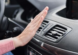 AC Diaktifkan Bikin Mobil Boros BBM? Ternyata Begini Faktanya