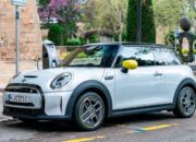Mobil MINI Makin Laris Dibeli Kalangan Usia Muda, Ini Penyebabnya