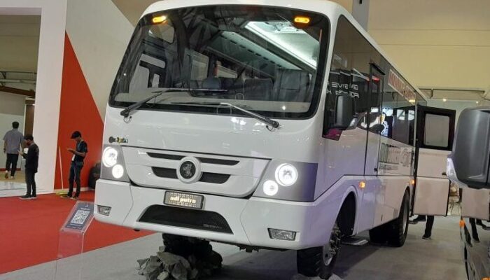 GIICOMVEC 2024: Bus Karyawan Tambang Besutan Adiputro Ini Betot Perhatian