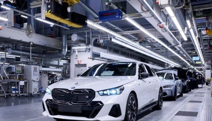 Penjualan di Eropa Januari – April 2024: BMW Lebih Laris Ketimbang Mercedes-Benz