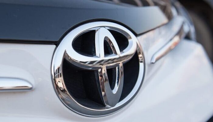 Ternyata, di Korea Mobil Tesla Jauh Lebih Laku Ketimbang Toyota