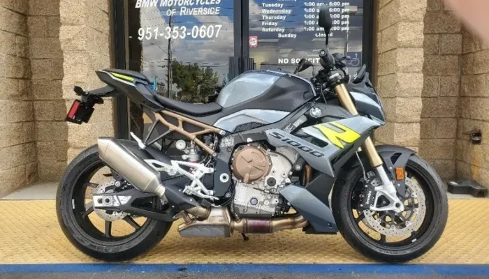 Sempat Meredup Pada 2020, Penjualan Global Motor BMW Kembali Ngegas di 2021 – 2024