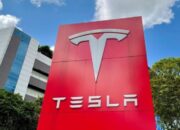 Soal Penjualan Mobil Listrik Murni, Kuartal Ketiga Tahun Ini Tesla Tekuk BYD