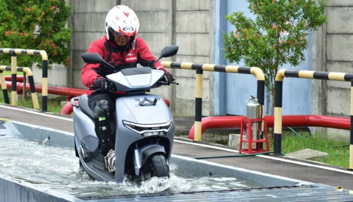 Penjualan Sepeda Motor Listrik Tahun Ini Diprediksi Anjlok 60 -70 Persen, Ini Penyebabnya