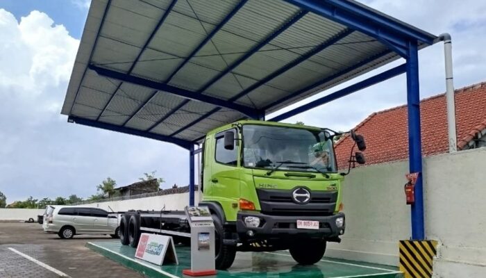 Meski Pasar Tak Baik-baik Saja, Hino Cetak Kenaikan Penjualan Ritel di Semester I 2025