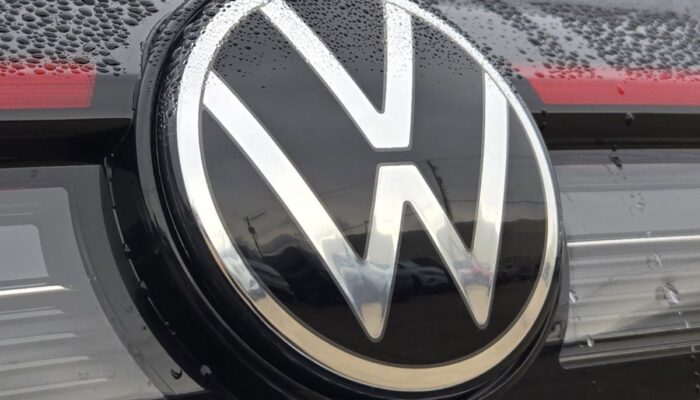Penjualan Mobilnya Tak Moncer, Volkswagen Pertimbangkan Bikin Kendaraan Militer