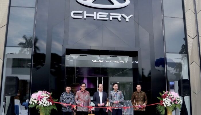 Chery Buka Dealer ke-45 Berlokasi di Puri Indah, Adopsi Identitas Visual Generasi ke-4