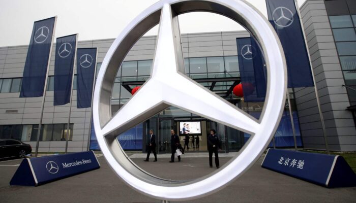 Kuartal I 2025 Penjualan Global Mercedes-Benz Merosot, di Cina Tergeser Produk Lokal