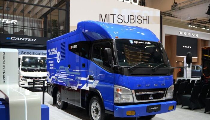 Mitsubishi Fuso Kenalkan Ekosistem Pendukung Truk Listrik eCanter di GIIAS 2025